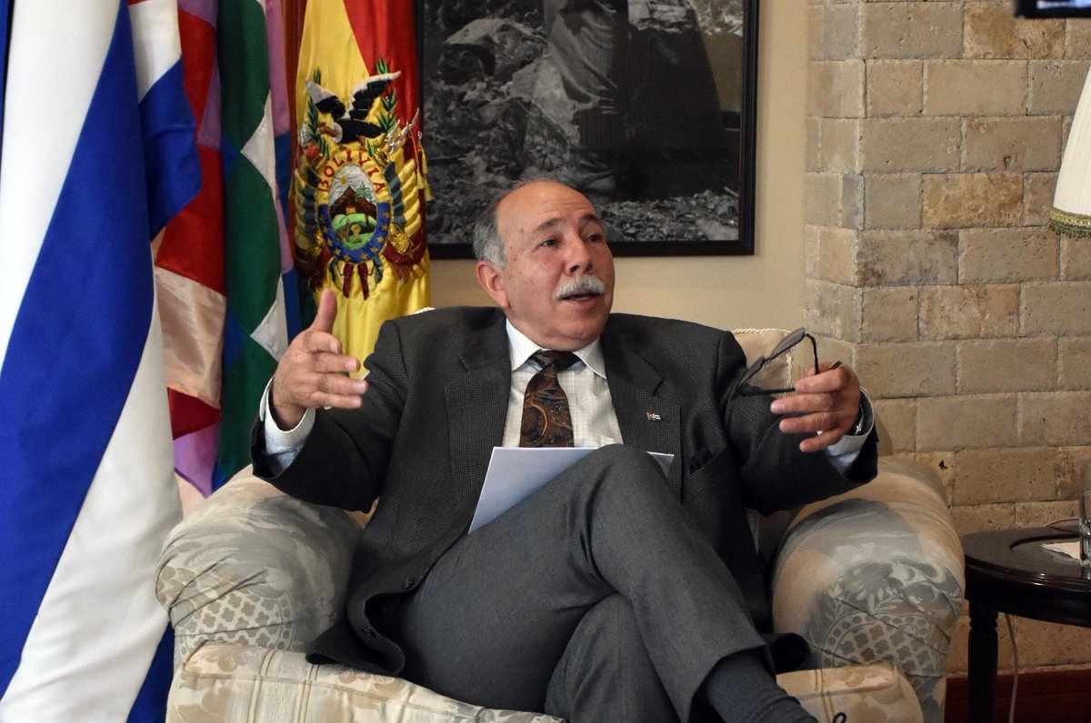 abi_bolivia's tweet photo. Embajador de #Cuba: Si no hubiera el bloqueo, haríamos muchas más cosas en favor de nosotros y de los otros Estados
Lea la nota aquí 👉 https://t.co/0603ncKHoG https://t.co/Ay4Pak28R5