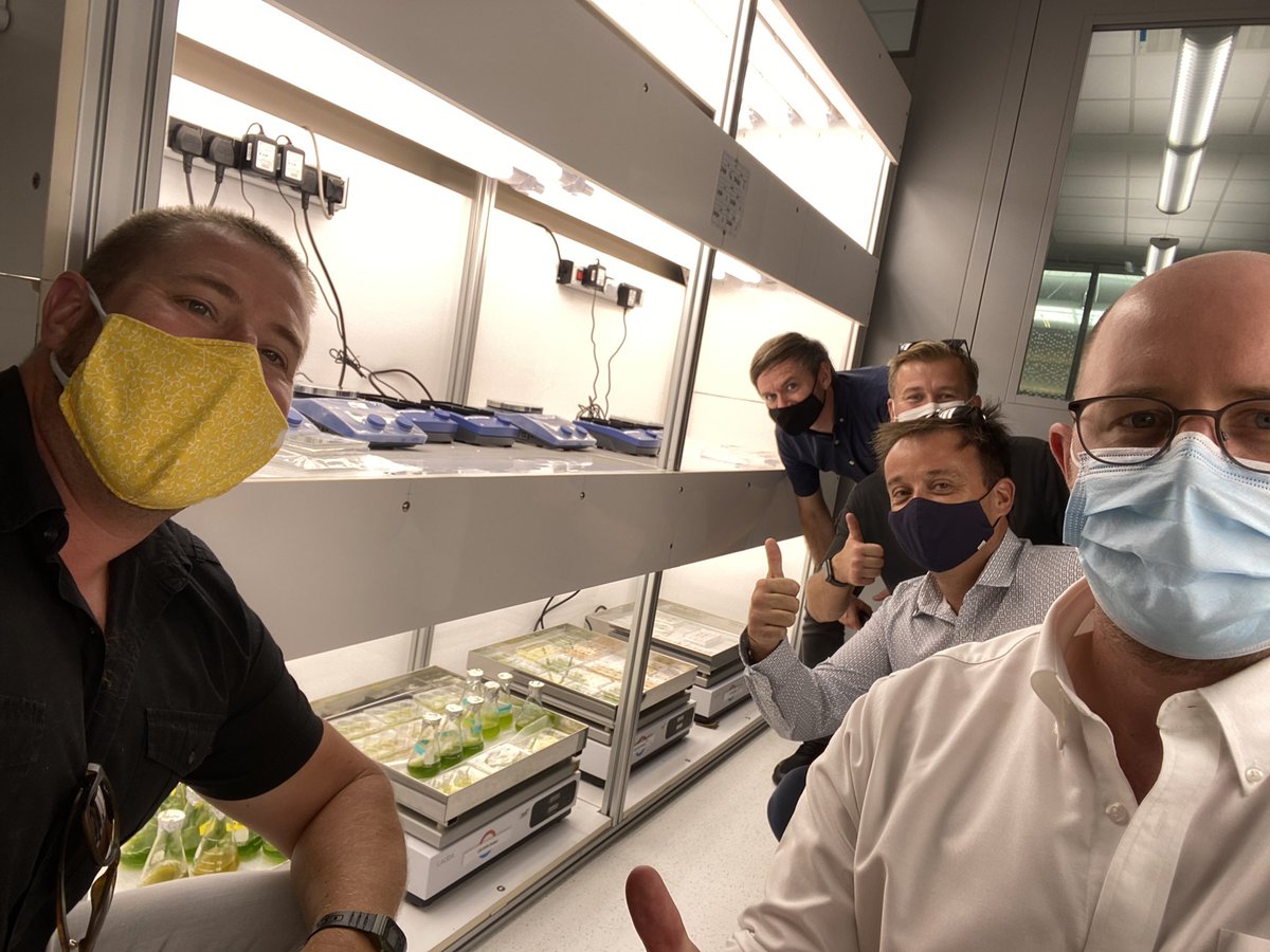 Nice to have some of the #TKS teachers stop by the #SSBlab today! Missed you <a href="/jamierhouse/">Jamie House</a>.