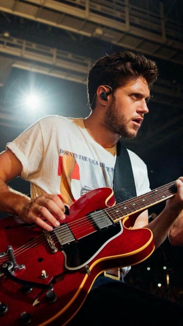 safeforniall's tweet image. 