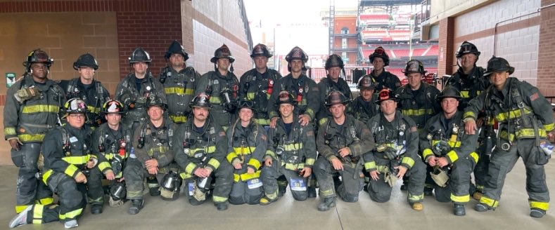 Photo of STL Firefighters a couple days ago who tackled the #fightforairclimb at Busch Stadium benefiting @LungMissouri. They raised $15k. 💪👏