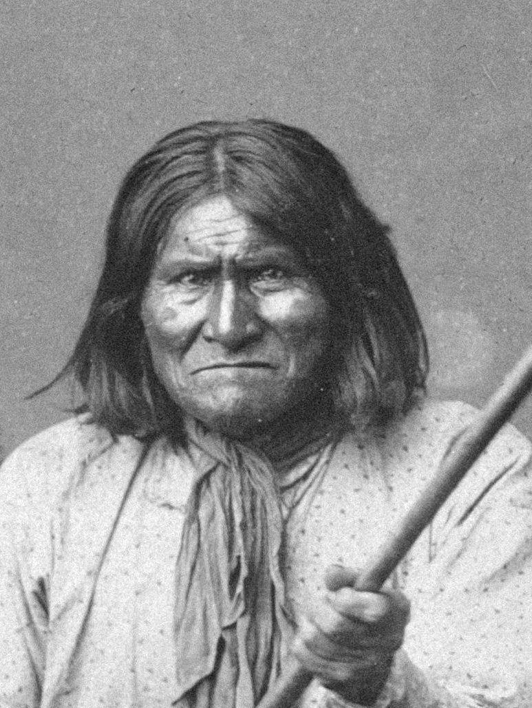 operabackbone39's tweet photo. Gerónimo, el líder apache. PODCAST:
https://t.co/mZw0AjeeI6

#IVOOX #podcast #operacionbackbone #Gerónimo #apache #indios #nativos #guerrasapaches #chiricahuas #periodismo #radio #historia #guerras #lejanooeste #western #indiosyvaqueros #tomahawk https://t.co/aC3Nk32xY8
