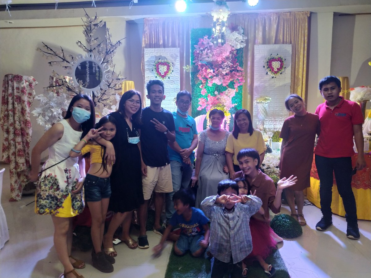 cetheresezin's tweet photo. Happy 68th Birthday Lola Vilma we love you 😘😘 https://t.co/IR6lLSdy2R