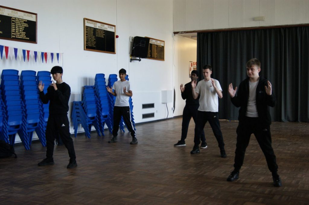 braidhurst's tweet photo. Check out the gallery from our recent S4 "Mental Health Day". Pupils took part in a variety of activities to raise awareness and improve their well-being. 👇https://t.co/XiClCZvOR5 @HT_Braidhurst @braidhurstpe @BraidhurstMusic @BHSwiderachieve @MrMPaterson https://t.co/IMsGIdrAII