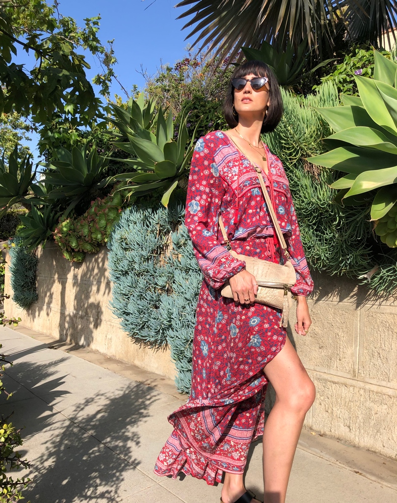 Amschela (@amschela) on Twitter photo LA Woman <a href="/helenshephard/">Helen Shephard</a> wrapping up some West Coast sunshine and sending it our way #WITHAMSCHELA ☀️
Ft. Ophelia in Rodeo Dust 👜 l8r.it/uKKW
Also stocked at <a href="/wolfandbadger/">Wolf & Badger</a> LA Woman <a href="/helenshephard/">Helen Shephard</a> wrapping up some West Coast sunshine and sending it our way #WITHAMSCHELA ☀️
Ft. Ophelia in Rodeo Dust 👜 l8r.it/uKKW
Also stocked at <a href="/wolfandbadger/">Wolf & Badger</a>