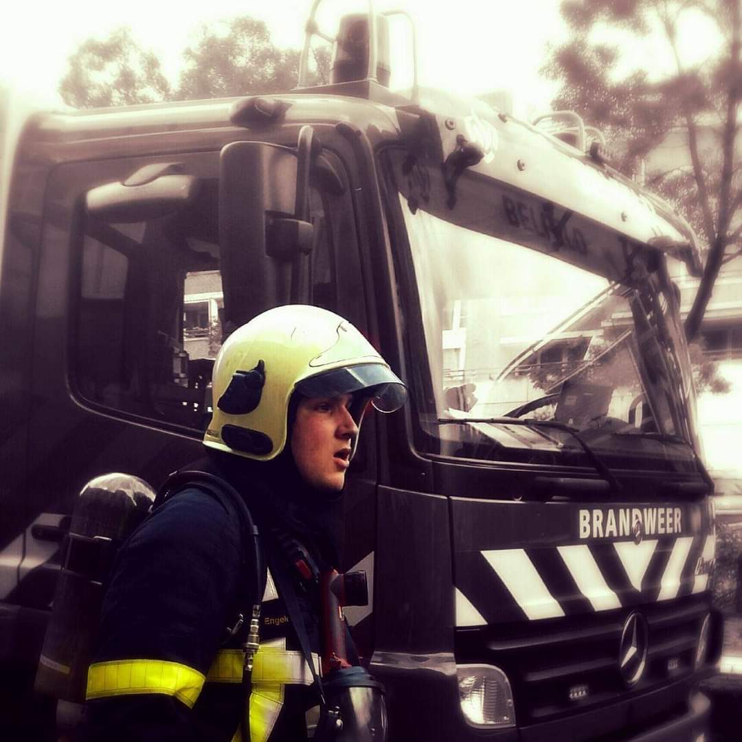 👨‍🚒 🎓 - GESLAAGD!

Korpslid Jordy @JordyEngelen is vandaag geslaagd voor de opleiding tot Bevelvoerder.

Van harte gefeliciteerd! 🥳