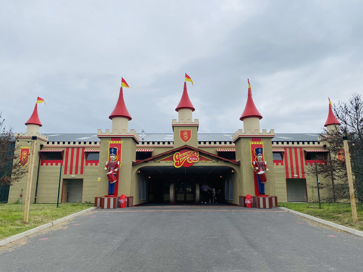 CoastersWide's tweet photo. Over the weekend I had the chance to visit the new Gulliver’s Valley Resort in South Yorkshire, UK. The park is young, but hopefully over the years with more rides being added it will become a complete package like the other parks in the chain. #Gullivers #Yorkshire #WWCOnTour https://t.co/RT2VlfCDtV