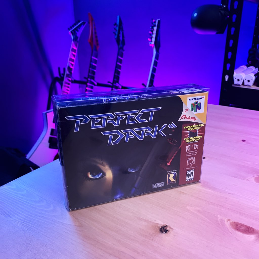AndersOrozco's tweet photo. Finally got my Perfect Dark copy
If you could keep one of this 2 games which one will you choose?
#perfectdark #perfectdark64 #gaming #retrogaming #n64 #nintendo64 #andersorozco #furypixel #games #gamer #goldeneye @rareltd https://t.co/qhTM9QueRG