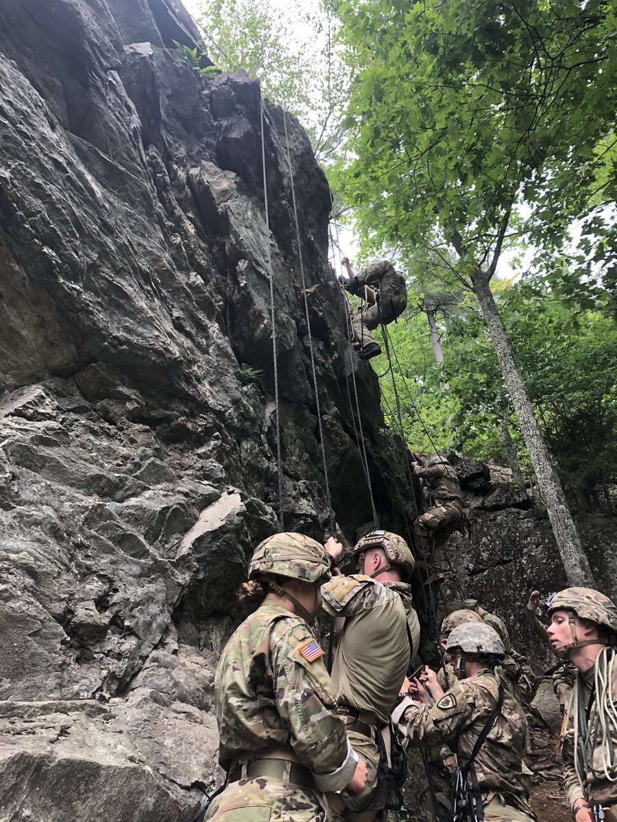 Clarion University ROTC tweet media