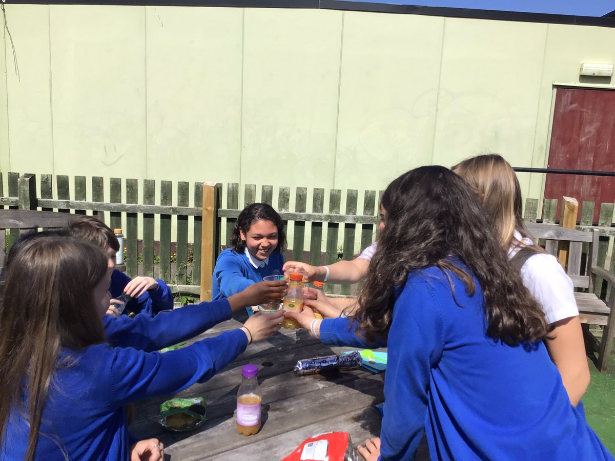 StCuthbertsRCP's tweet photo. P7 had a great picnic outside to celebrate the last week of school. 🌟💙 https://t.co/clSGcdYBLm
