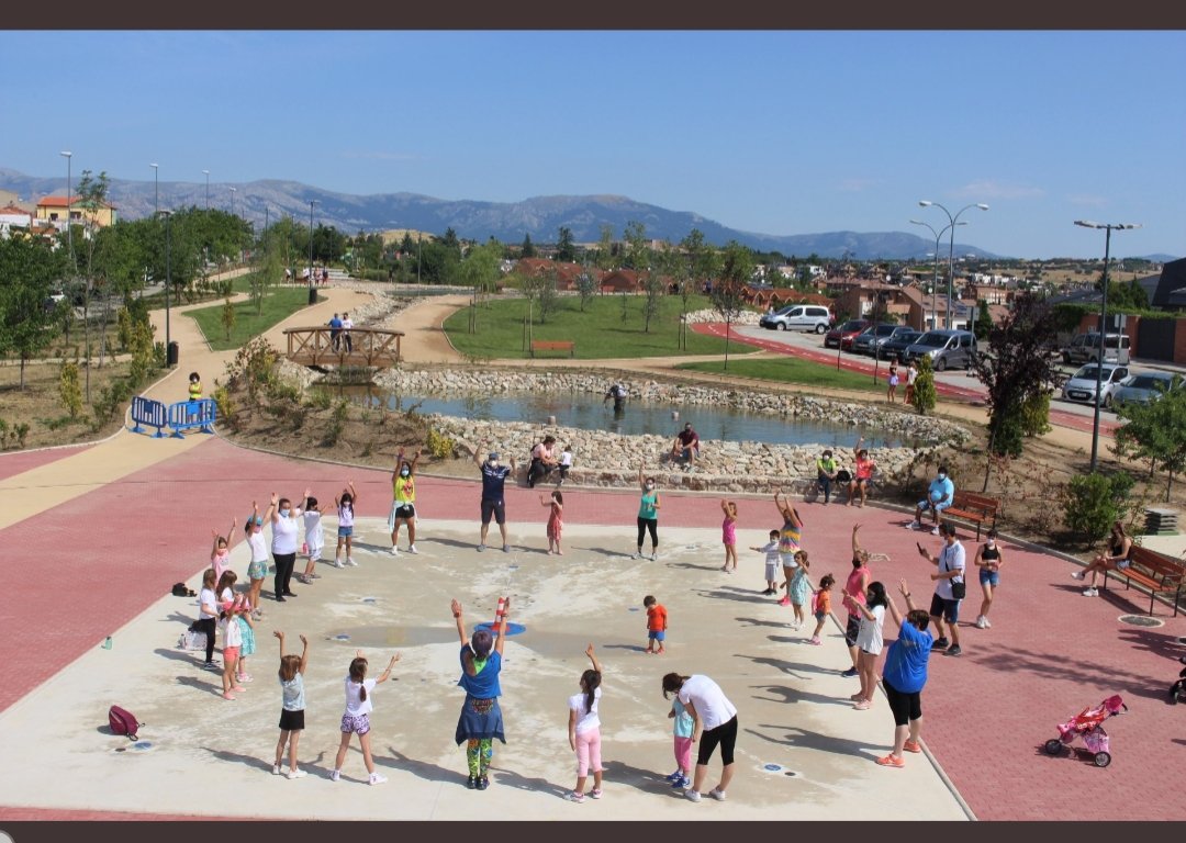 MdanceF's tweet photo. Fines de semana activos con el Ayto. de Colmenar Viejo en el Parque de los Héroes dentro del programa de Actividades al Aire Libre 💜 ✅ Zumba®️ Kids 10.30h ✅ Zumba®️ Fitness 11.30h. Ya puedes registrarte para el próximo sábado 26 de junio @AytoColmenar @jordoji13 @zumba https://t.co/TriblSWCT8