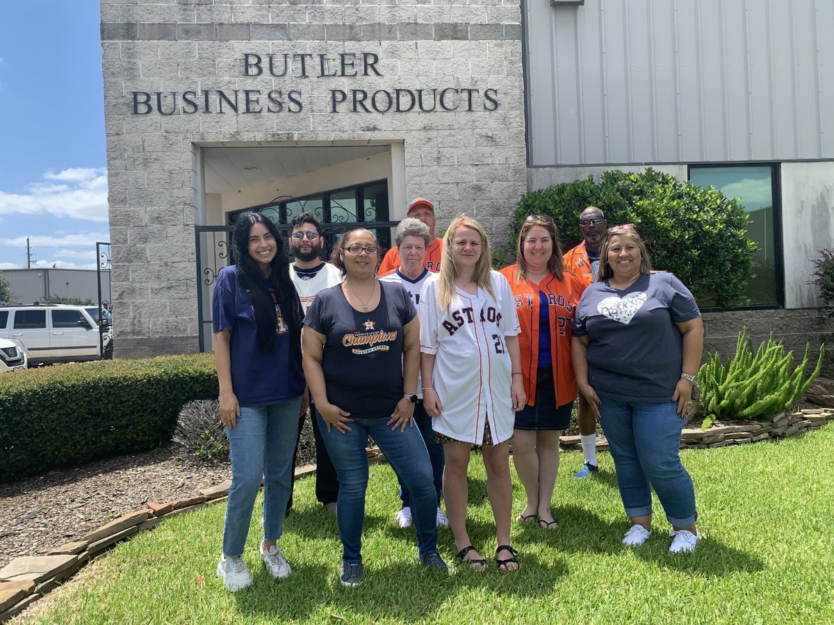 ButlerBusiness's tweet photo. We're still rockin' our Astros gear!! 💙🧡🤍 

Don't forget to use promo code "goastros" on orders of $100 or more for a chance to win Astros tickets! We are giving out tickets for EVERY home game until the season ends in October, so don't miss your chance! ⚾ https://t.co/Pi9OD63pJL