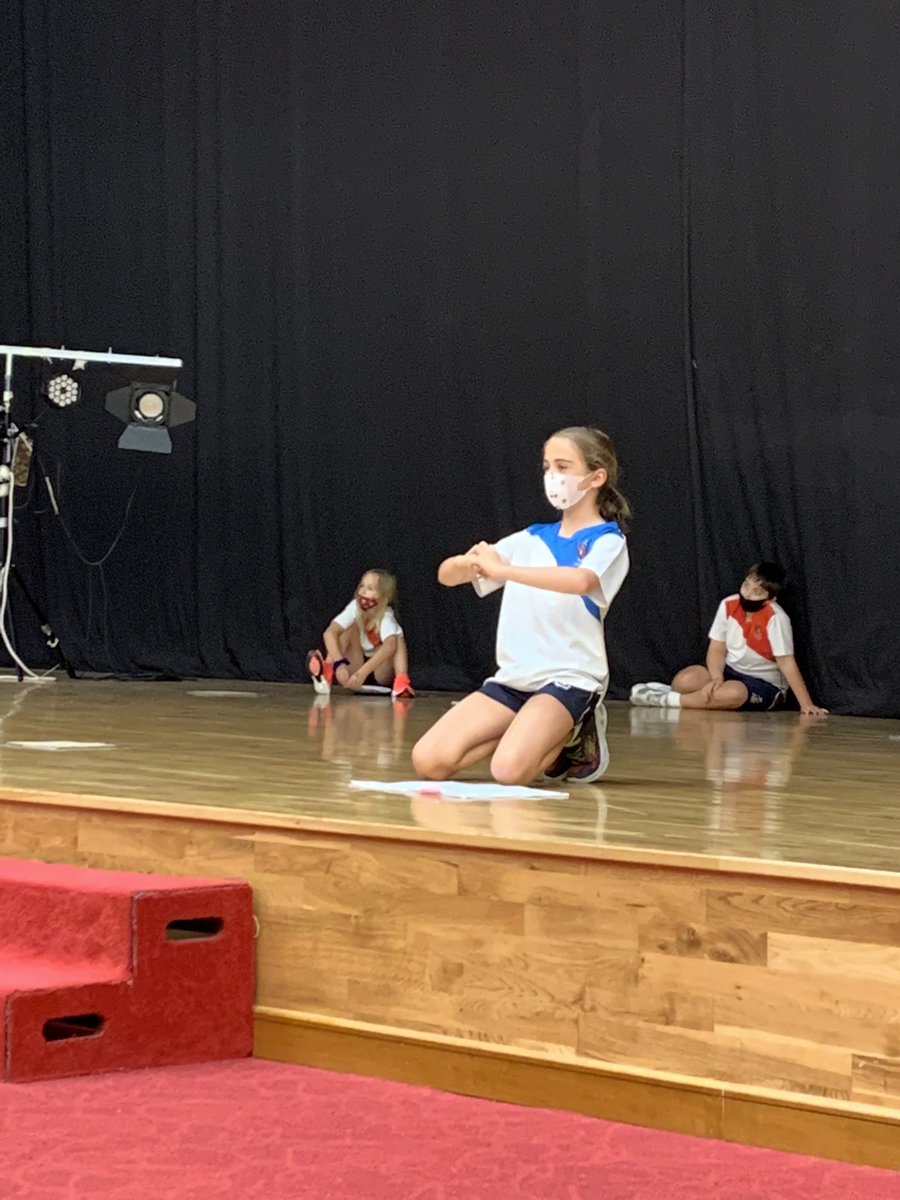 KCD_Year5's tweet photo. Some fantastic acting last week in the Auditorium. The children wrote their own Shakespearean monologues and then performed them. Stars were born!🌟 #funinfive https://t.co/MO0bqPjY8m