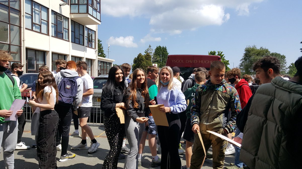 Ysgol David Hughes tweet media