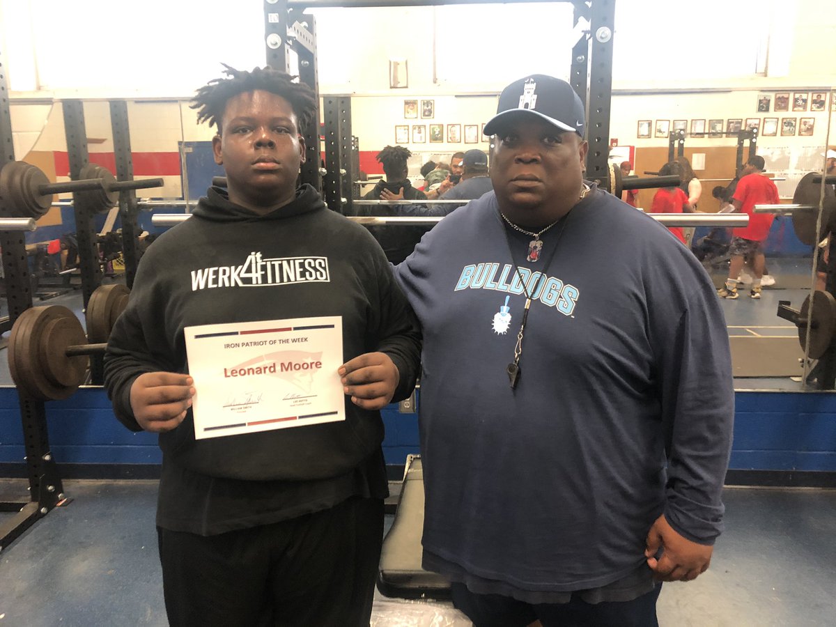 WestsidePatsfb's tweet photo. Congratulations to senior ol/dl @Charles00841736 and incoming freshman Leonard Moore on winning the “Iron Patriot” award this week! We would also like to thank @BurgerKing for sponsoring this award!#GoPatroits https://t.co/64eK65cBe0