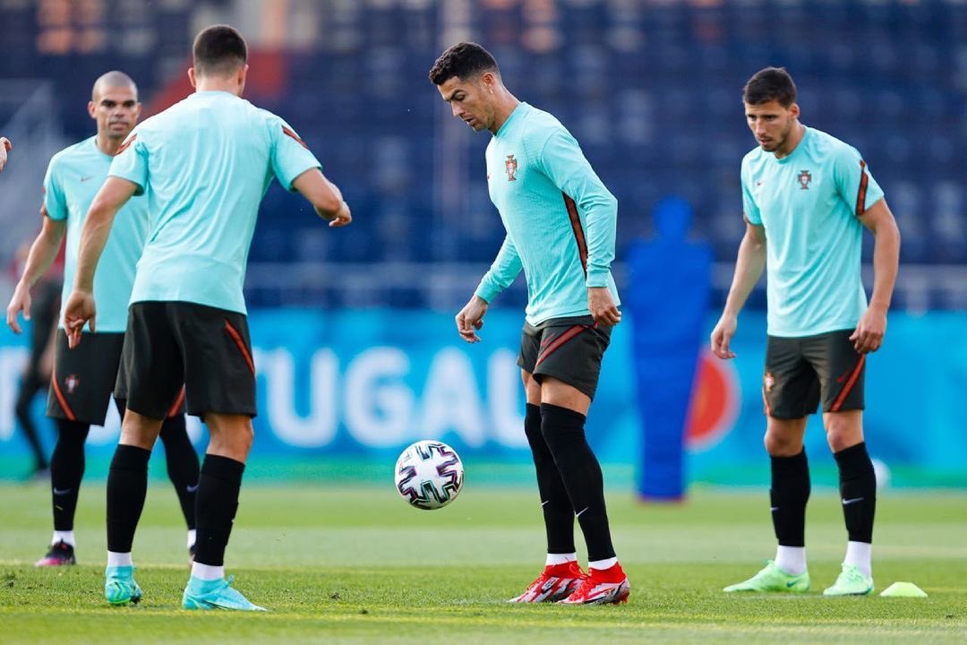 Cristiano Ronaldo tweet media