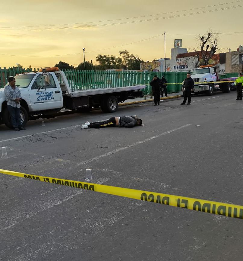 EdomexRed's tweet photo. #Ejecutan a #checador en #Naucalpan
 Leé aquí 👇👇👇
https://t.co/ZDzkpzH5nT https://t.co/uvV9A70PS9