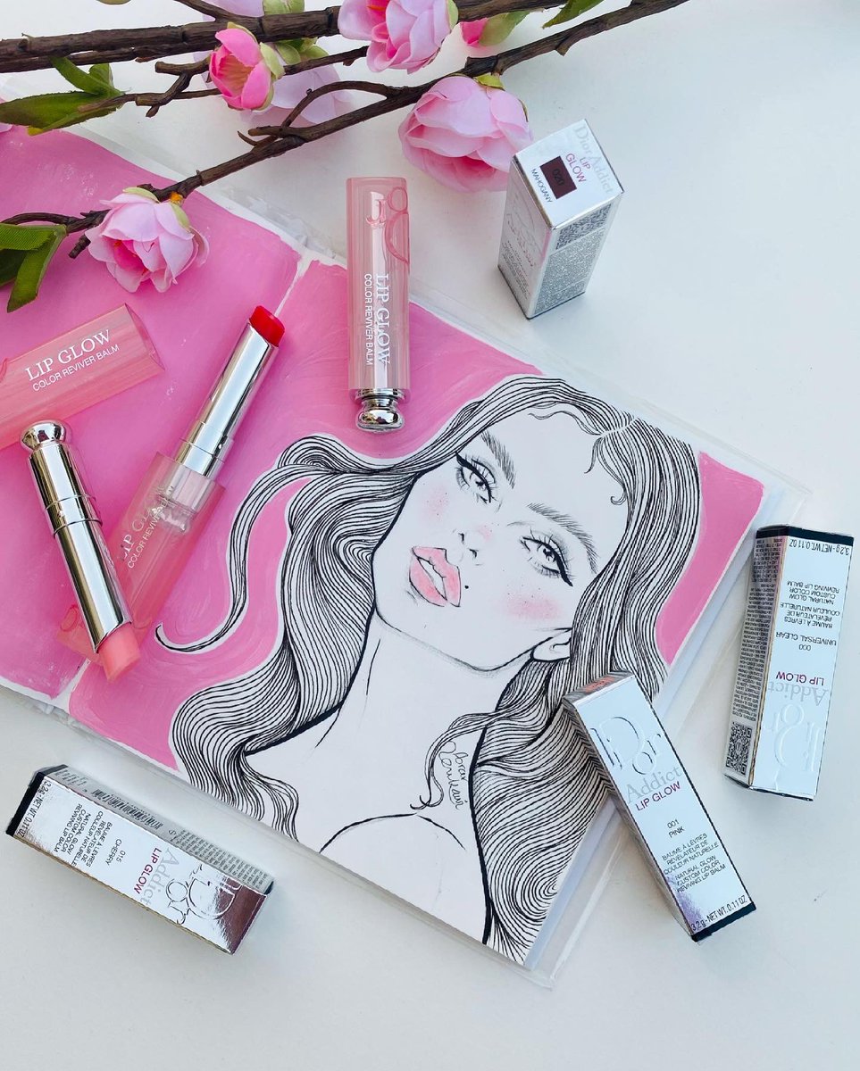 AbrarZenkawi's tweet image. Time To Glow with @diormakeup 🌸💄 I actually used the tinted lipglow to create that pinkish shade💖 #timetoglow #diorlipglow @diorbeautylovers