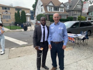 VoteBlake40's tweet photo. Great talking to people outside PS 249 on Caton road https://t.co/CamJX4XS6Z
