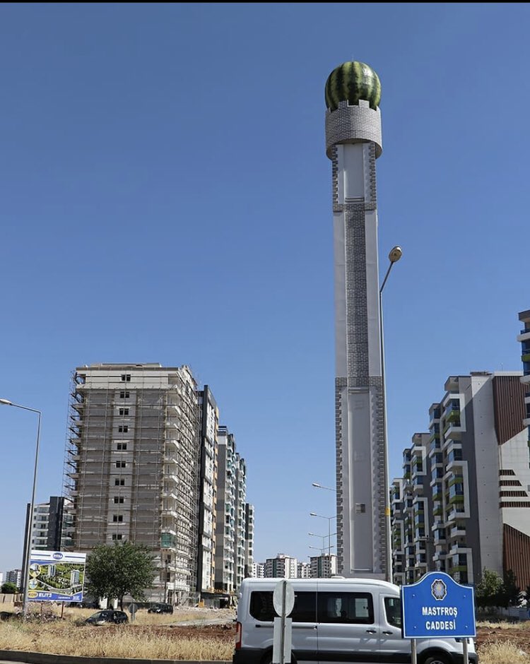 Tanrılar karpuz istiyor..