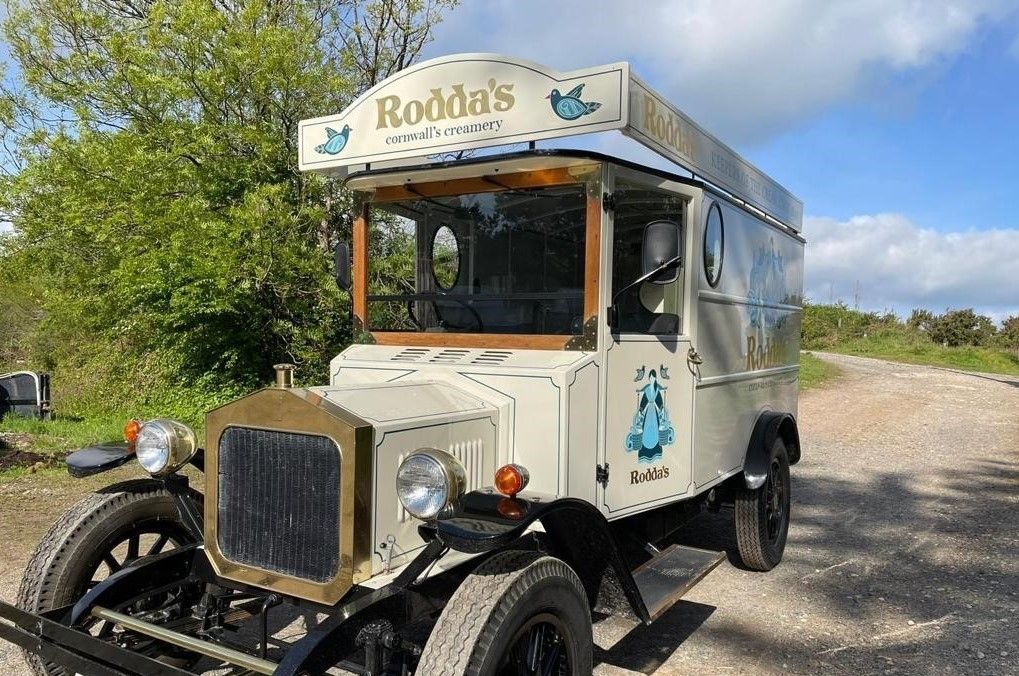 How many of you spotted the Rodda's van here yesterday? We wish we could give you a hint at where it is today but we have no idea! Good luck hunting!
