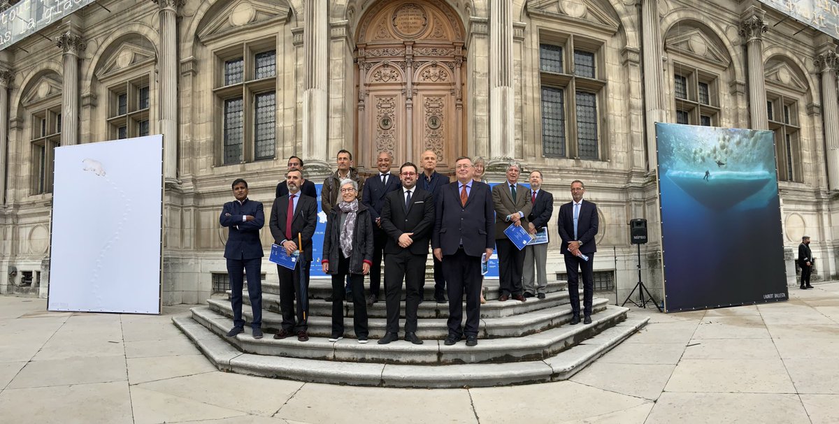 Ce soir à <a href="/Paris/">Paris</a>, 1er des 26 vernissages de l’exposition nationale "La Banquise sens dessus dessous"

Demain, RDV à 10h <a href="/VilledeNice/">Ville de Nice</a>, 11h30 <a href="/BxMetro/">Bordeaux Métropole</a>, 14h30 @Strasbourg et 17h @Dijon, à l’occasion du 60è anniversaire de l’application du Traité sur l’#Antarctique 🤩

#EtePolaire