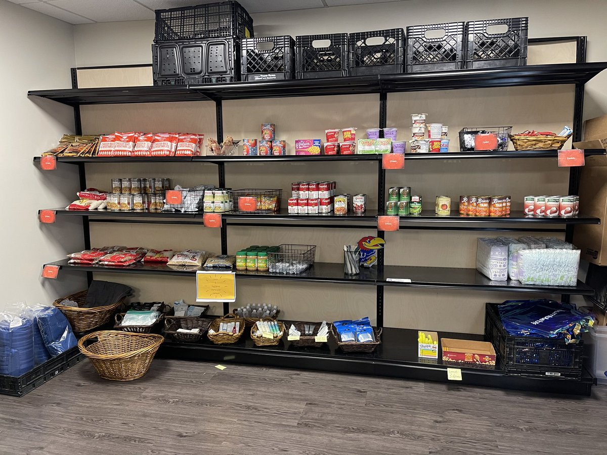 Hey Jayhawks! 🗣🗣 The Campus Cupboard 🥩🥦🥬🍎 has meat, bread, and milk today! 

Come stop by and see us today during our new summer hours!

Tuesday - Friday ( 10am-5pm )

Located in Suite 400 ( 4th level ) of the KS Memorial Union

Remember to bring your reusable shopping bag!