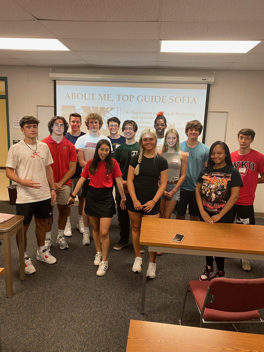 wkutop's tweet photo. A few pictures from today’s TOP! We love making #WKU2025 students official Hilltoppers! Thank you to our wonderful TOP Guides for leading the way! #ClimbWithUs https://t.co/SvfXNYJlSG