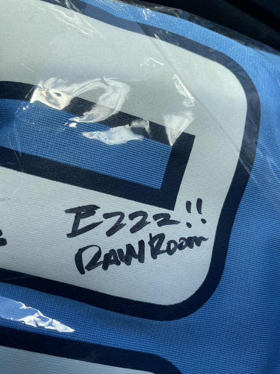 DB_5trey's tweet photo. *****Giveaway***** 

I’m gonna hook someone up with a signed jersey! Just retweet to enter, must be a follower to win. I’ll pick a winner tomorrow before i book it to Montana. Might help ya chances if your a Roommate!!
@Raw__Room #LFG https://t.co/kJAFIQoEf6