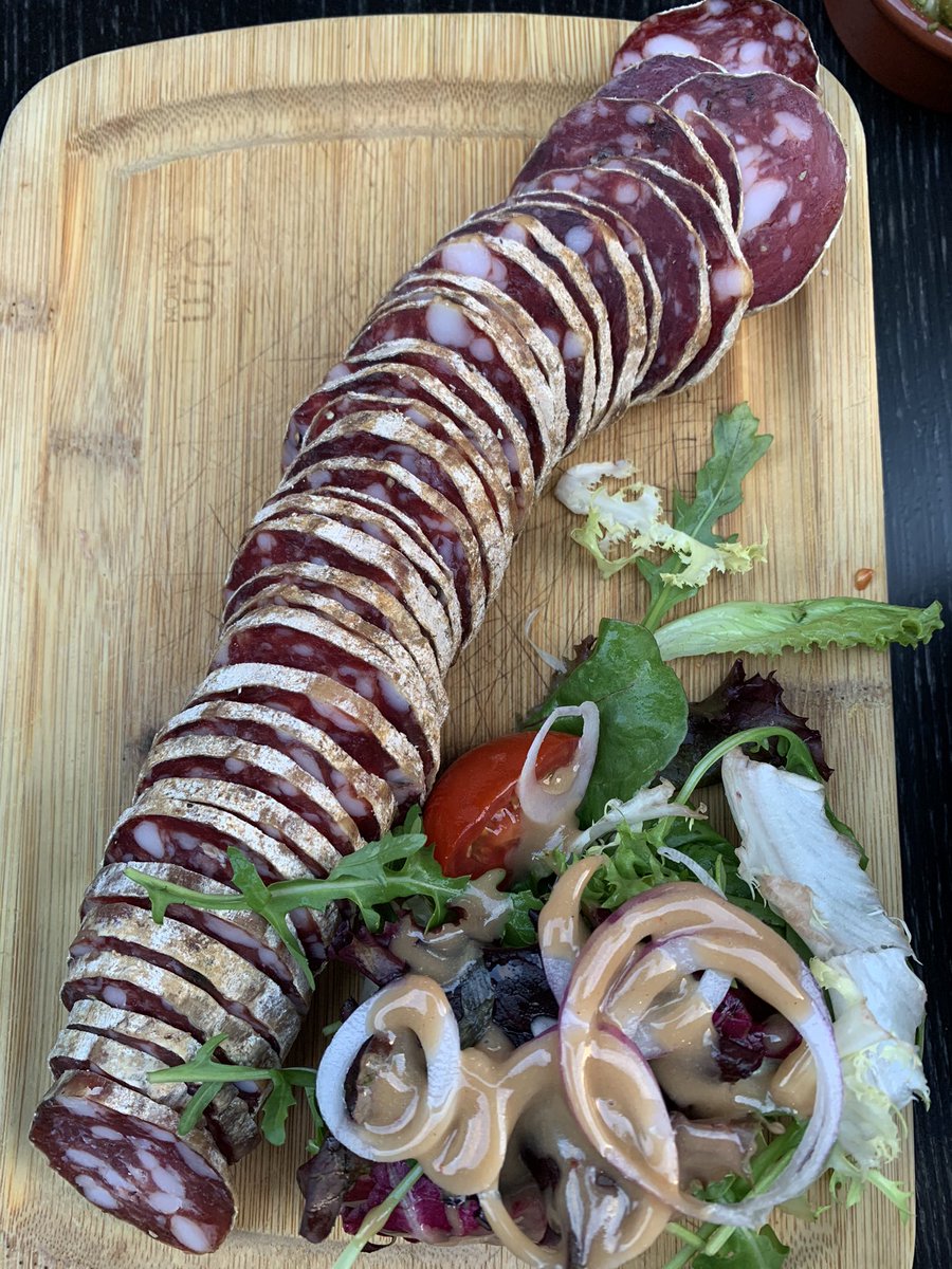 Saussisson de taureau  a l’apero 😋#camargue #lagourmandise