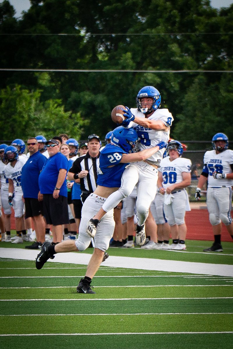 Had to put my man on a poster, with a perfect throw from <a href="/The_RJBrown/">RJ</a> 🥱