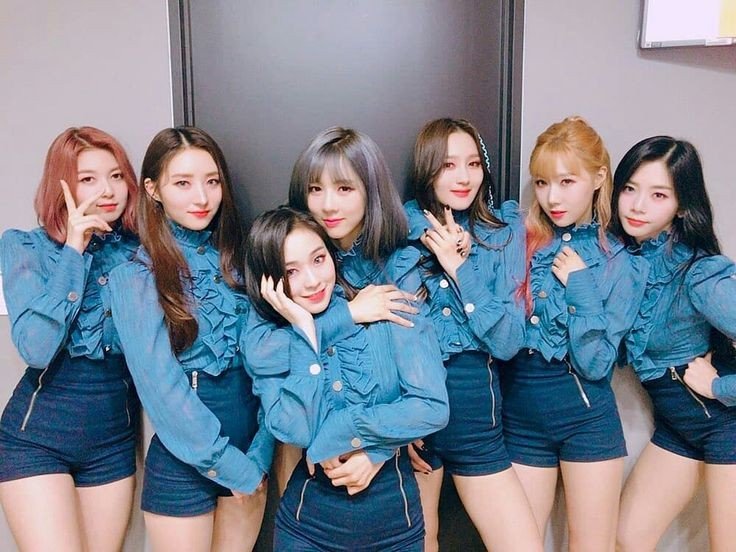 old dreamcatcher gallery (@oldeukae) on Twitter photo 