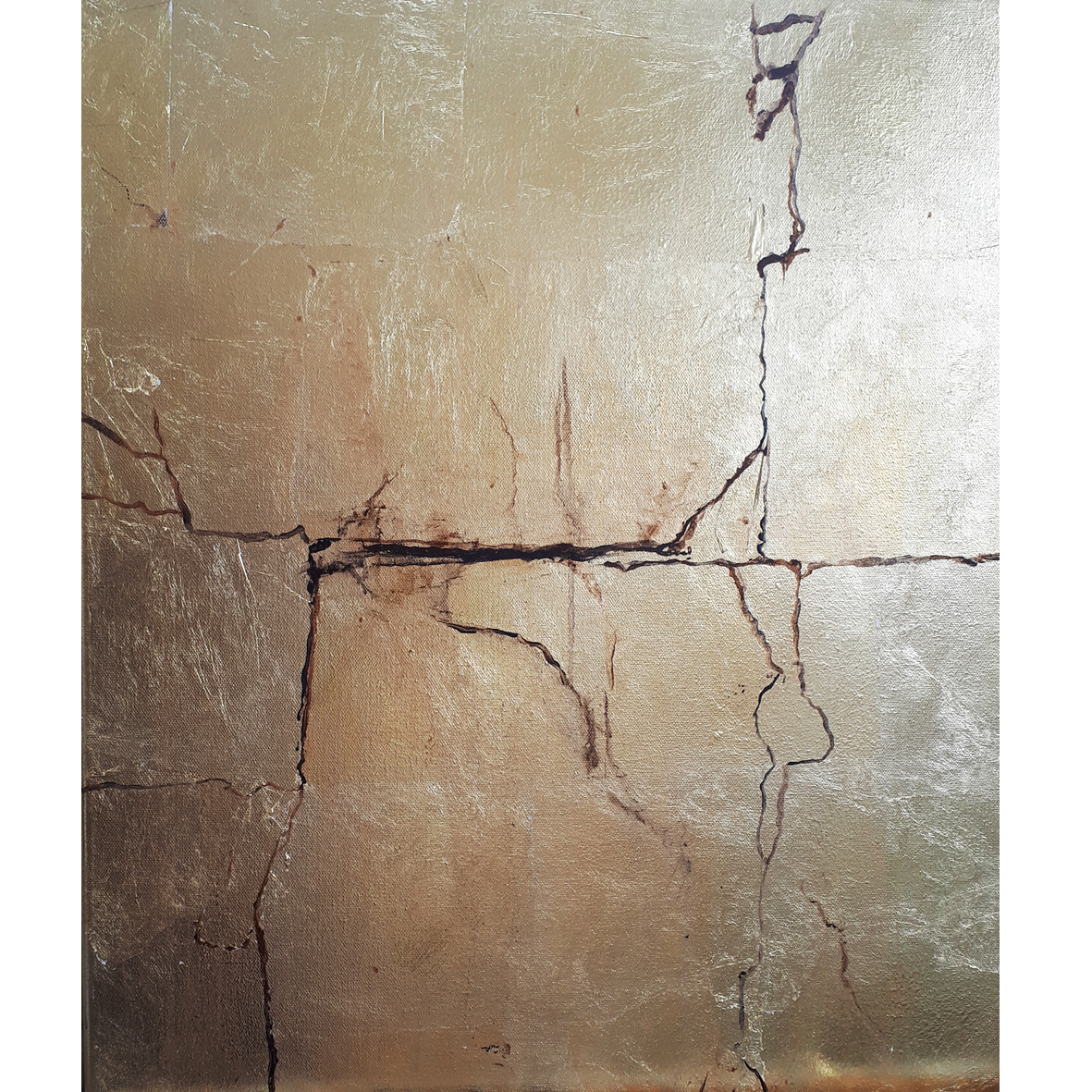 Larainjp's tweet photo. New work today. More gold, more cracks. I'm not analysing that just yet! 60cm x 50cm mixed media on canvas. 
.
.
.
.
. 
#artlimit #artist #igart #artbasel #artexist #seemyart https://t.co/Tj0Q7v3VEa