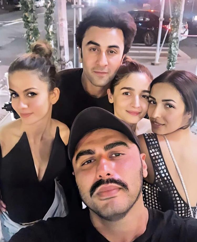 Throwback to when #RanbirKapoor, #AliaBhatt, #ArjunKapoor, #MalaikaArora and #NatashaPoonawalla partied together.