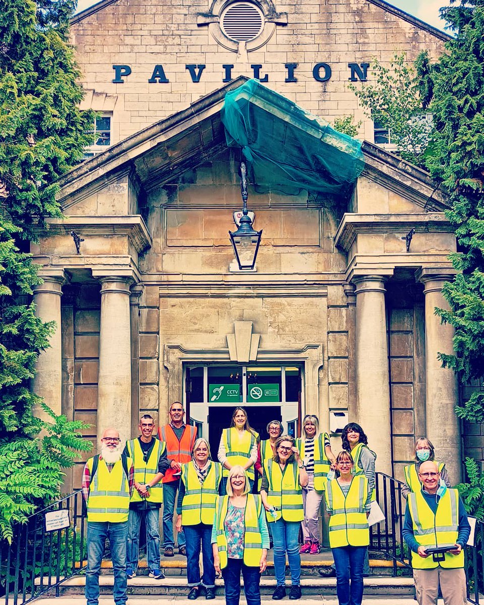 banes3sg's tweet photo. Today is the last day that the Bath Pavilion Vaccination Service will be operating, so we paid a visit to say a huge thank you to all the volunteers 👏 Thanks to their support, over 55,000 vaccinations have been carried out by the amazing @BEMSfederation team 🙌 #ThankYou https://t.co/CVATbrz94i