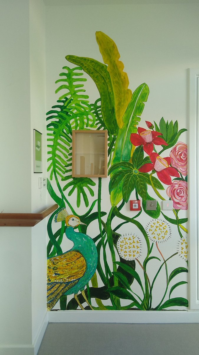 GGoldsbrough's tweet photo. #peacock #cake #maps #Paint #NHSstaff #patients @TEWV #murals in the wonderful Wold View @fosspark @NetworkMARCH @hospital_senses #hospitalarts @NpagArts #mentalhealth @ConvergeYork @CHWAlliance https://t.co/2VOFxAWAlO