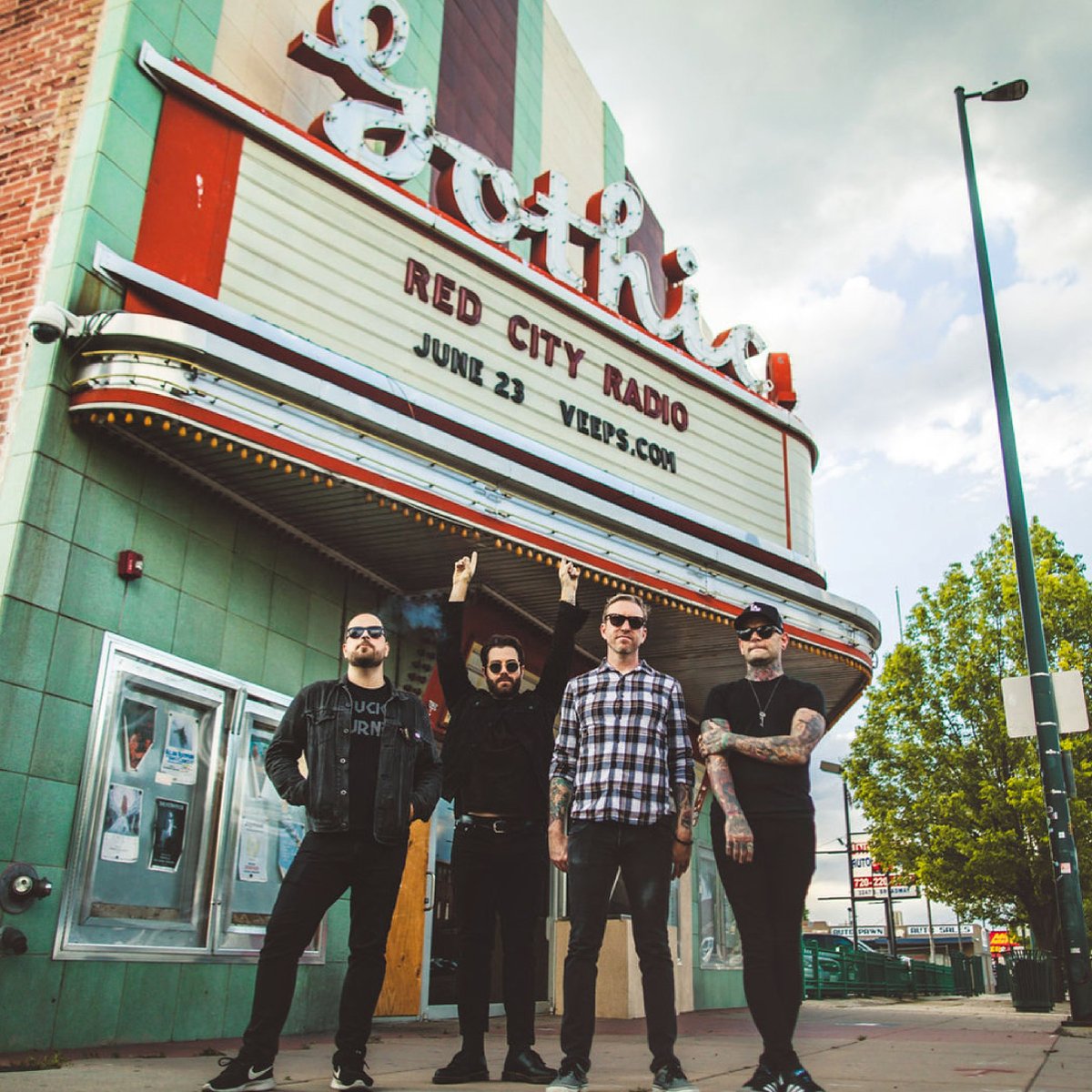 Performing songs from #paradise for the first time ever, tomorrow night we're streaming worldwide! Show is available for rewatch until Sunday night. Might go up on YouTube in a year? Or never...

Get your ticket now: redcityradio.veeps.com/stream/schedule

pc: <a href="/jeredscott/">jeredscott</a>