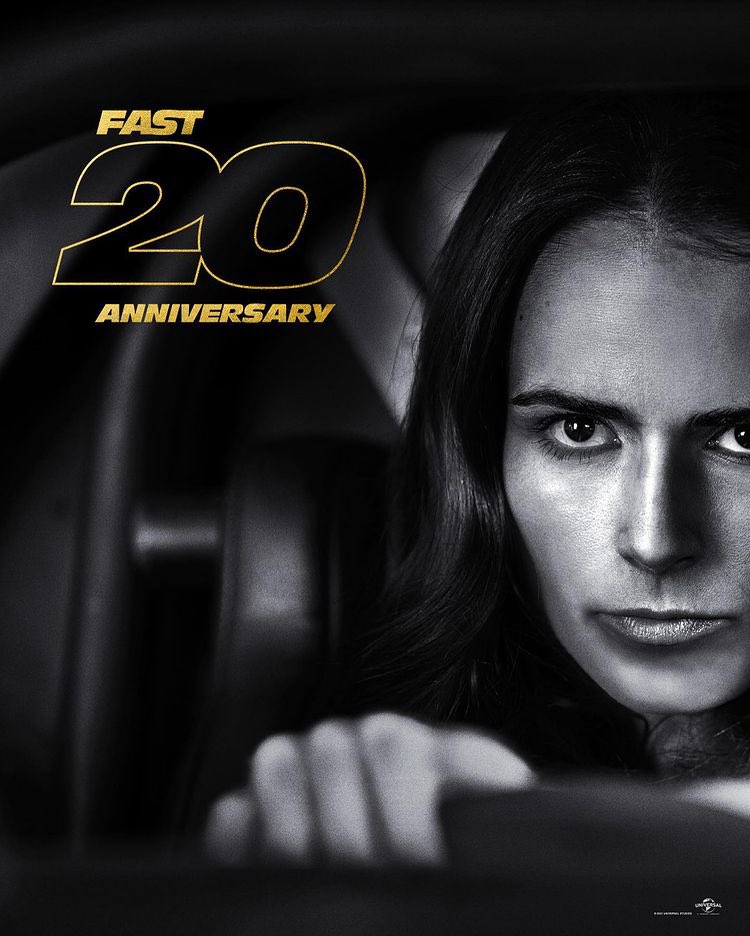 bollyecia's tweet photo. Posters de comemoração aos 20 anos da saga #VelozesEFuriosos - #FastAndFurious. #VinDiesel #PaulWalker #MichelleRodriguez #JordanaBrewster #DwayneJohnson #GalGadot #JohnCena #TyreseGibson
.
#BollyeCia #Cinema #Cine #Movies #Films #Poster #MoviePoster #Fast20Anniversary https://t.co/Z6sum2Gqxb