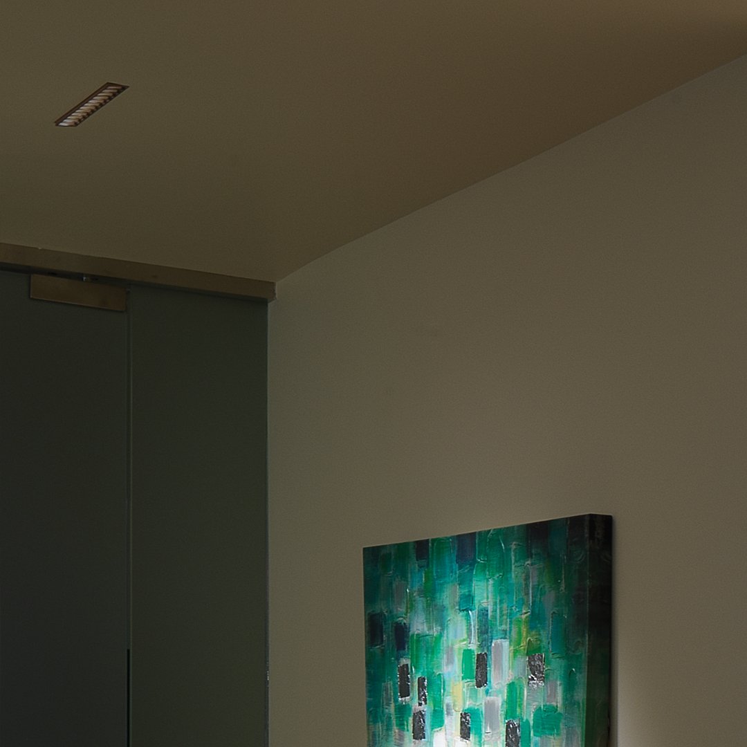 AculuxLighting's tweet photo. Minimal, discreet, yet powerful, Aculux Lini™ is the perfect downlight solution for any type of lighting required!
Check it out: https://t.co/Ukw7KguV9Z
#aculux #aculuxlini #lighting #linearlighting #microlighting #boldlyquiet #ceilingsthatinspire #lightingdesign https://t.co/XAxIifih7M