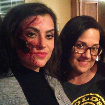 Look at those lovely faces! Here's some candid #behindthescenes on the set of Muerte Tales of Horror!!
 #muertetalesofhorror is available to #stream
Visit #imdb for ways to watch!
#AppleTV #tubitv #amazonprime #PLEXTV
imdb.com/title/tt602535…
#cinemaepoch #indiehorror