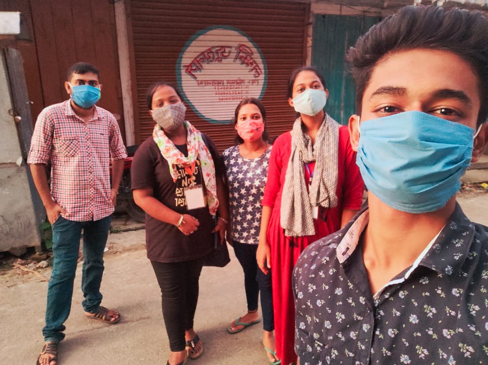 TarashankarGos2's tweet photo. Sharing some glimpses of yesterday's Seva Karya at 118 no. Irangmara L. P. School vaccination center. 

ABVP Karyakartas are on the frontlines of battling the novel coronavirus disease (COVID-19) that’s spreading rapidly throughout our state &amp; nation. 

#ABVPForSociety
@ABVPAssam https://t.co/B3W5jG4LVh