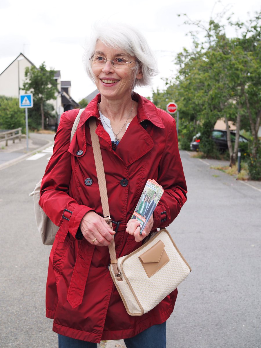 cgourvil's tweet photo. Sélection 25. Album de campagne.
L’écologie au féminin avec Isabelle Eymon, 2ème adjointe de #Laval
#departementales2021 #laval2
@mlclavreul @A_Leroyer https://t.co/X2PMP4iFdz