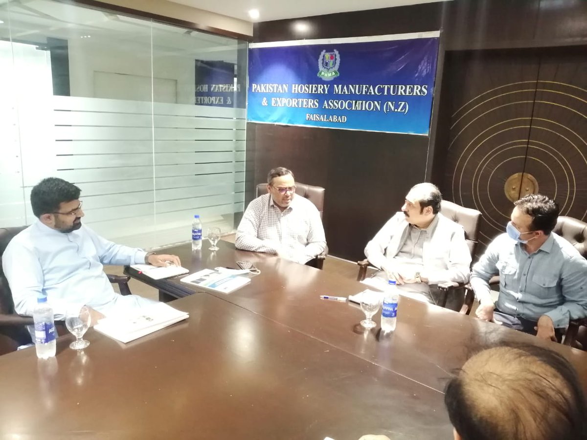 KnowTex's tweet image. Meeting of KowTex team led by Dr. Yasir Nawab (Pi) with Chairman PHMA(NZ) Mian Farrukh regarding implementation and dissemination of KnowTex.
22-6-2021
