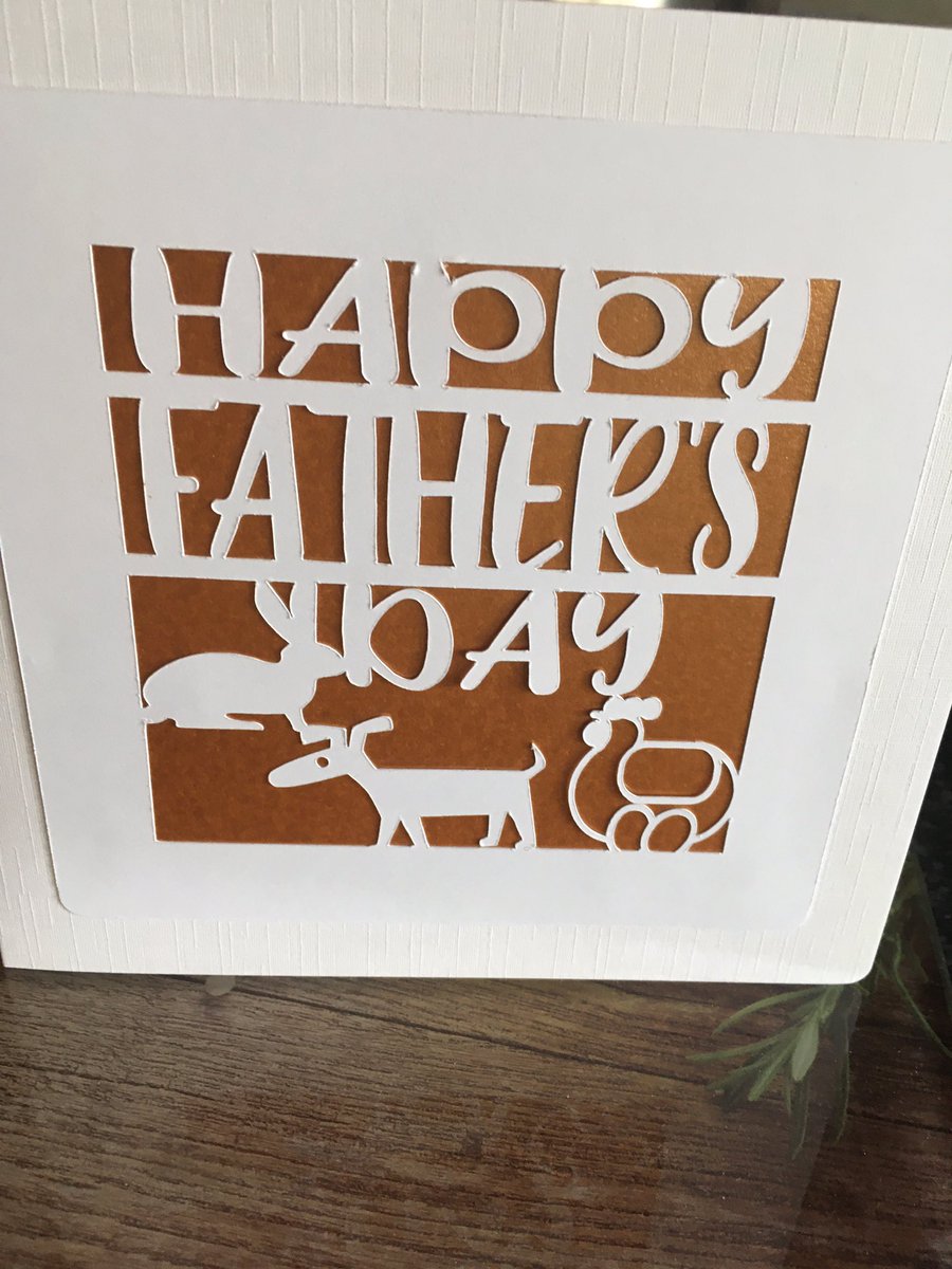 girleengiftware's tweet photo. How lucky is my husband to receive his personalised card from his animal children? 😅#girleengiftwareuk #FathersDay2021 #handmade https://t.co/hIpU39KFTe