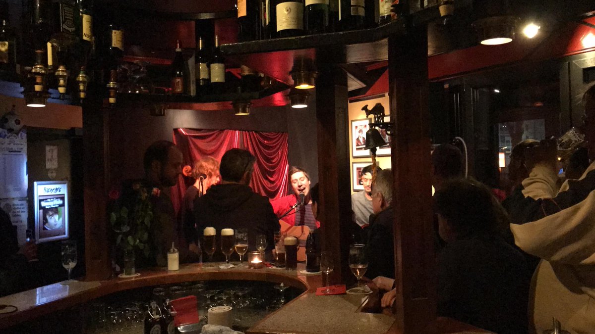 JensMatheuszik's tweet photo. Das Biercafe🍺 am @TheaterBochum 🎭 am William-Shakespeare-Platz im #Bochum|er Ehrenfeld #boEhrenfeld öffnet (hoffentlich bald!) nach der Schließung 2020 wieder - dann aber mit einem neuen Betreiber: https://t.co/rmrfDUz58g #Biercafe #Bochum #WilliamShakespearePlatz !B https://t.co/iZ5nYC4ir9