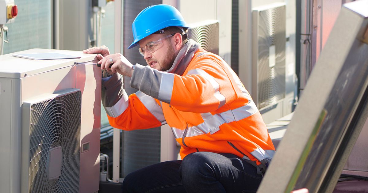 SurehandCo's tweet photo. Happy National #HVAC Tech Day! We're grateful for all the talented professionals out there who keep us safe and comfortable through the most extreme conditions. ☀️❄️ https://t.co/psVkYDHIfK