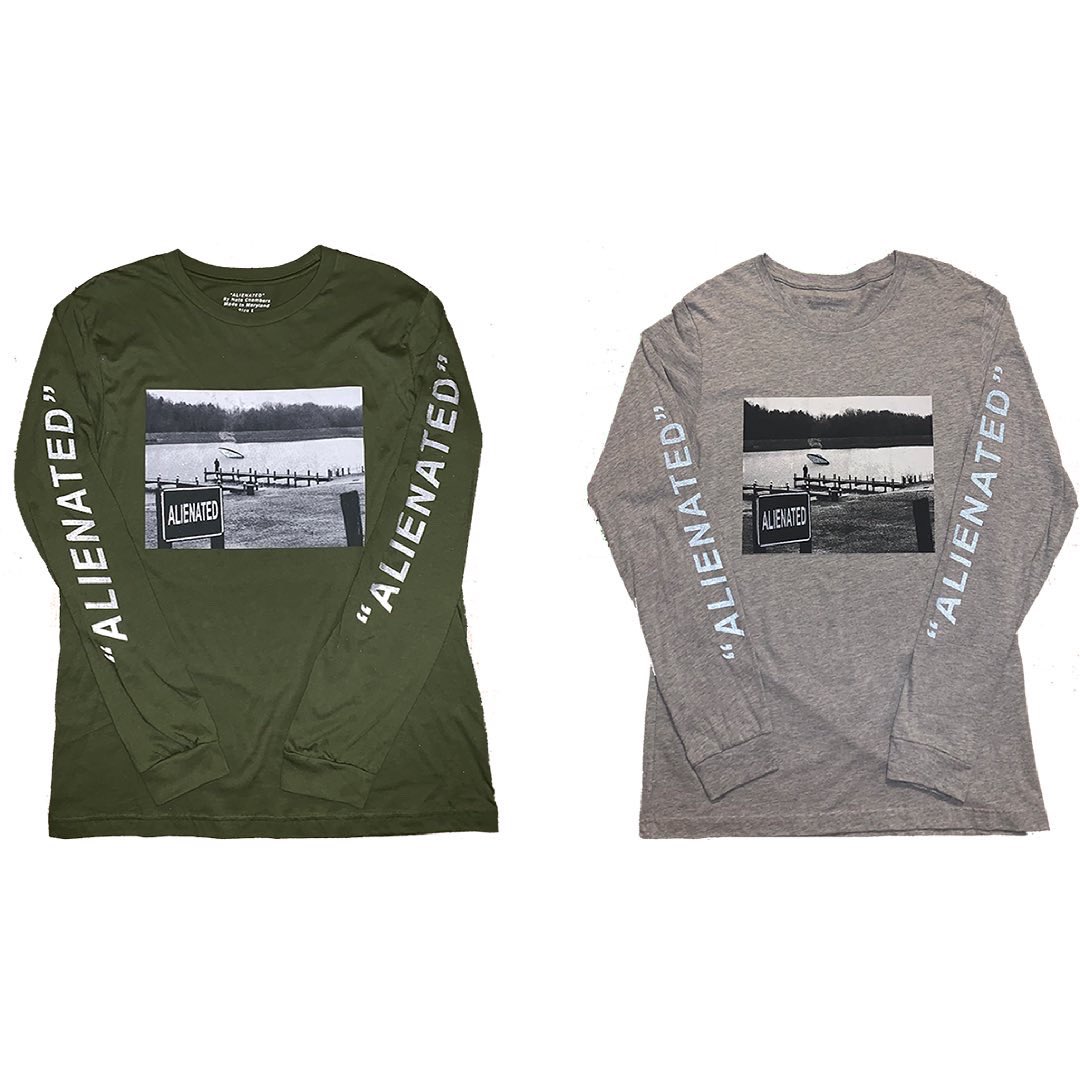 AlienatedAttire's tweet photo. SPRING/SUMMER 2021. FRIDAY. 6/25/21. 
2 trucker hats, 2 long sleeves, and some sweatshorts. 1 trucker colorway personally hand bleached so each one is different and 3M on the long sleeves.
Thank you guys for your patience. https://t.co/0W3x0AfScj
