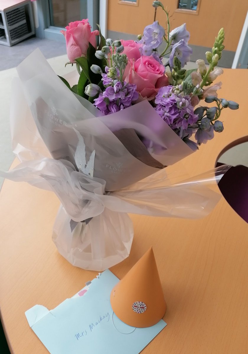 misscmackay's tweet photo. Thank you so much @OLOPPr ❤️ I've got so many great memories of your amazing bilingual superstars all the past few years. ⭐ I just know they will all go on to do great things! #KeepInTouch #EmotionalWeek https://t.co/hOlWmfrsvq