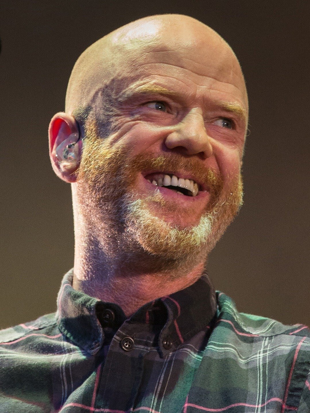 Happy 60th birthday to the legendary Jimmy Somerville .. 