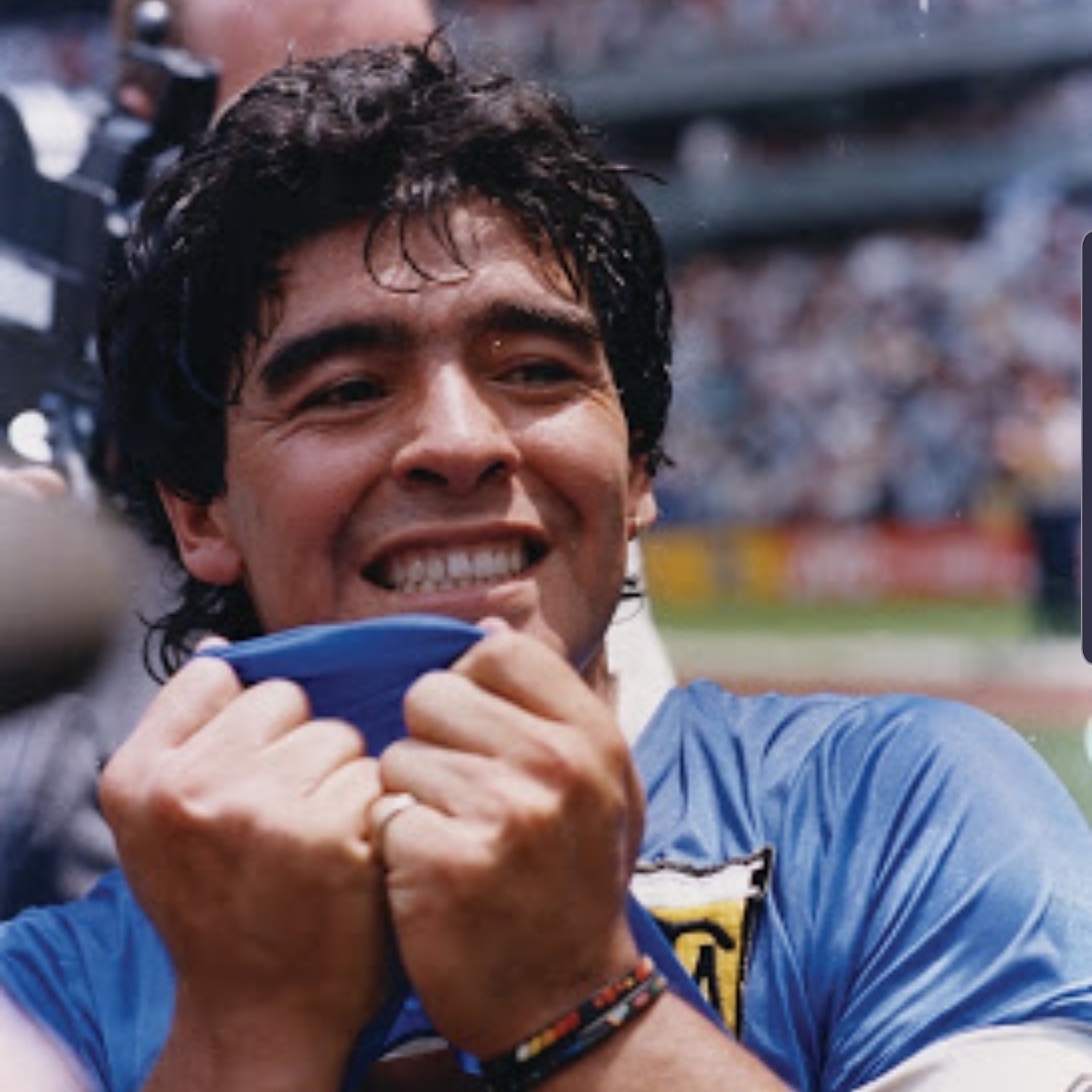 De qué planeta viniste, Pelusa de nuestros corazones 💙🤍💙 #Maradona