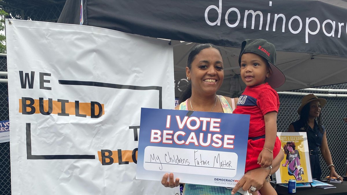 New York! Today is your day to vote for your mayor! <a href="/DemocracyNYC/">DemocracyNYC</a> #nycvotes